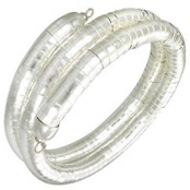 Silver fashion armb�nd.
