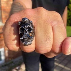 Skull ringe