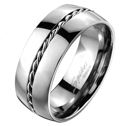 Titanium ring med kæde.