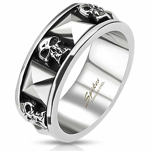 Old skull ring 8mm Spikes